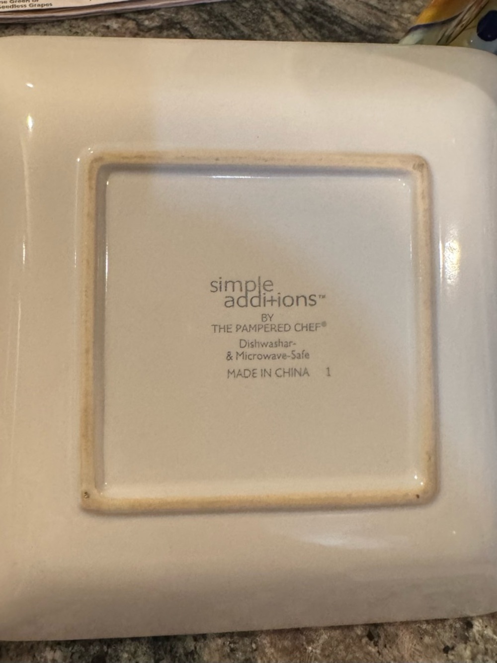 The Pampered Chef White Simple Additions Ceramic Dishes (set of 4)